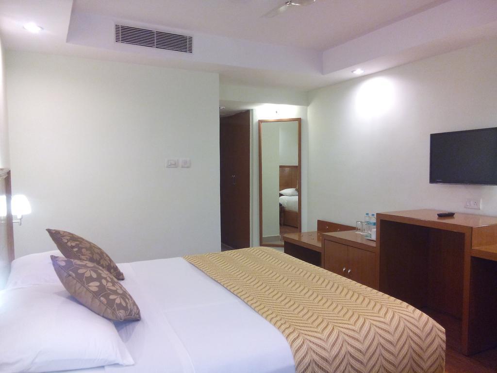 Hotel Kalinga Ashok Bhubaneswar Eksteriør billede