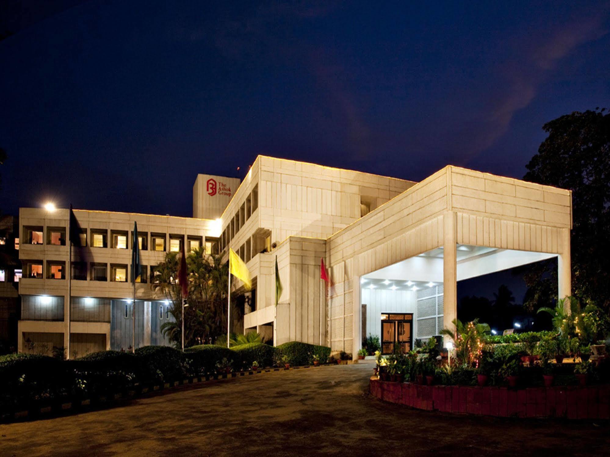 Hotel Kalinga Ashok Bhubaneswar Eksteriør billede