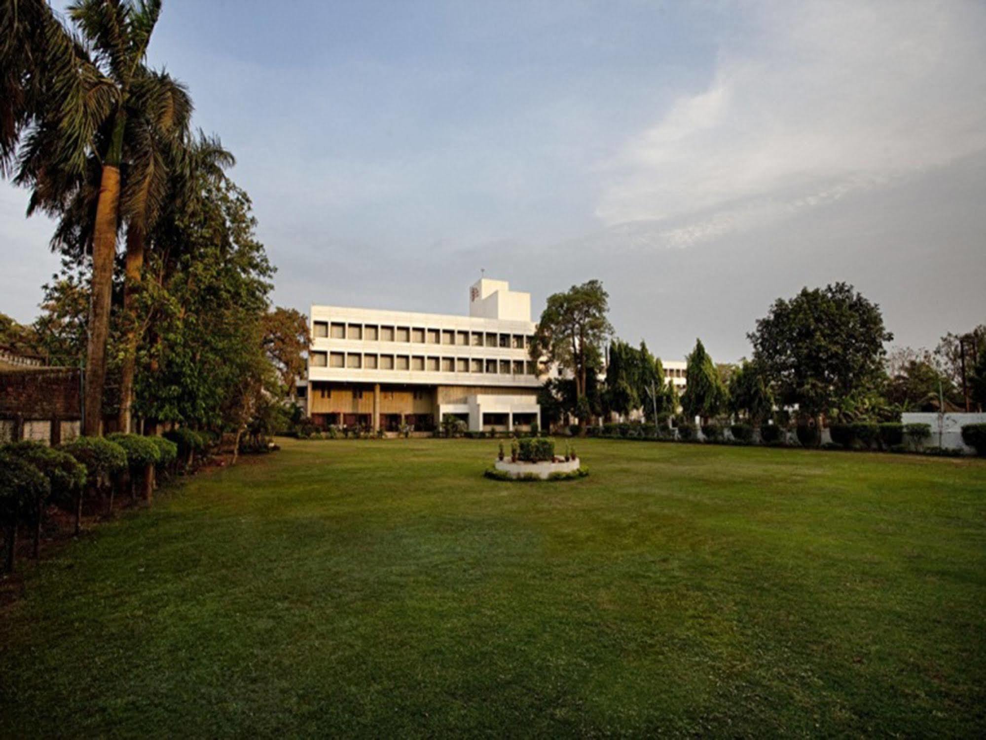 Hotel Kalinga Ashok Bhubaneswar Eksteriør billede